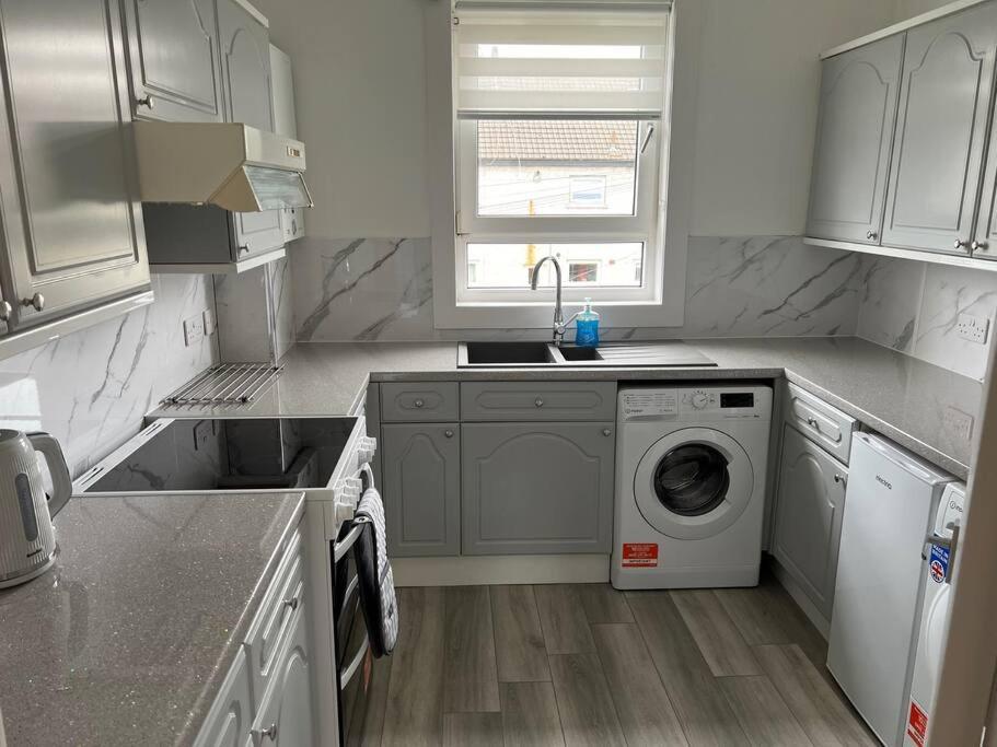 Cosy Cottage Apartment Helensburgh Extérieur photo