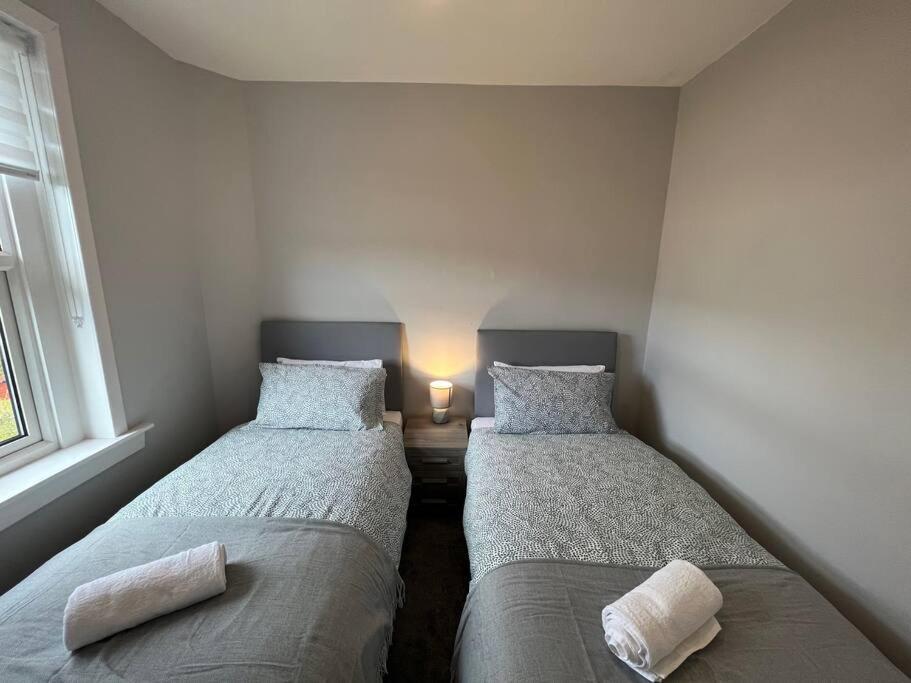 Cosy Cottage Apartment Helensburgh Extérieur photo